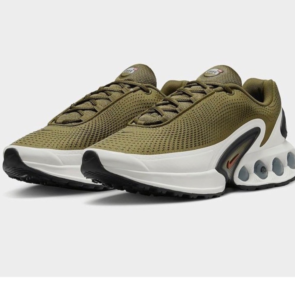 Nike Air Max Dn GS Rough Green Black White FB8987-300 Kids Sneakers Sz 5.5Y NWOB